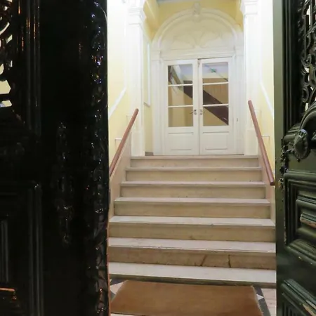 Maison d'hôtes A Ponte Avenida Lisboa